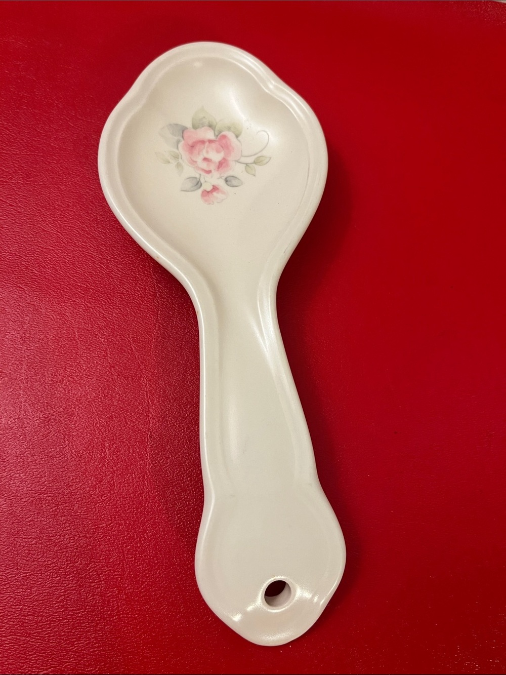 Vintage Pfaltzgraff Tea Rose Ceramic Spoon Rest Pink Cream Cottagecore 9”L 3.5”W